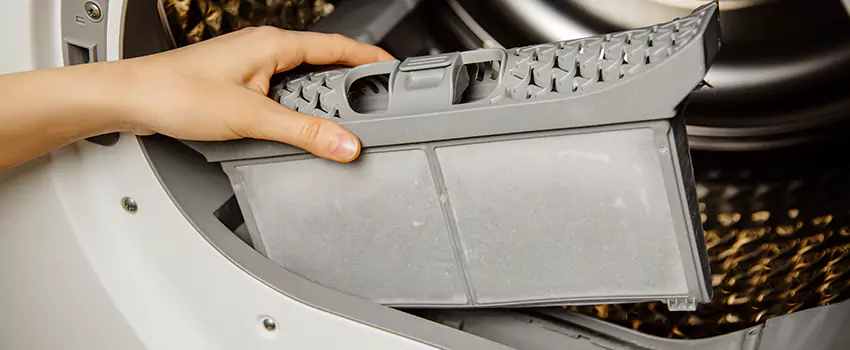 Signs Of A Clogged Dryer Lint Trap in Victorville, California